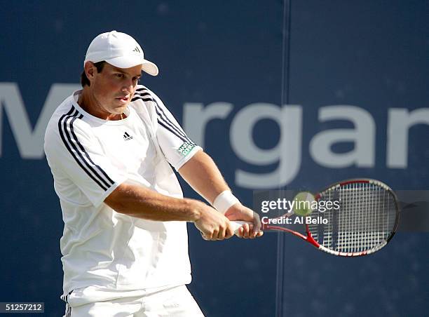 Tabarau 15 Michael Tabara Stock Photos, High-Res Pictures, and Images - Getty ...
