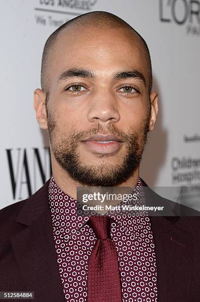 Actor Kendrick Sampson attends a DJ night hosted by Vanity Fair, L'Oreal Paris, & Hailee Steinfeld at Palihouse Holloway on February 26, 2016 in West...