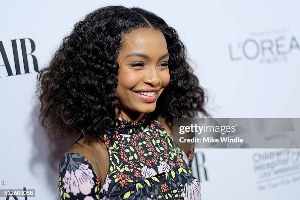 Vanity Fair, L'Oreal Paris, & Hailee Steinfeld Host DJ Night Vanity Fair, L'Oreal Paris, & Hailee Steinfeld Host DJ Night