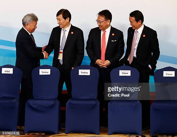 Jin Liqun, President of the Asian Infrastructure Investment Bank , Bank of Korea Governor Lee Juyeol, South Korean Finance Minister Yoo Il-ho and...