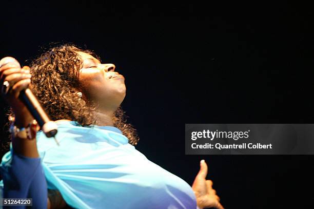 Angie Stone performs during SoulFest Atlanta 2004 at The Green Lot at Turner Field September 4, 2004 in Atlanta, Georgia.