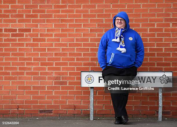 Leicester City supporter waits outside the stadium prior to the Barclays Premier League match between Leicester City and Norwich City at The King...