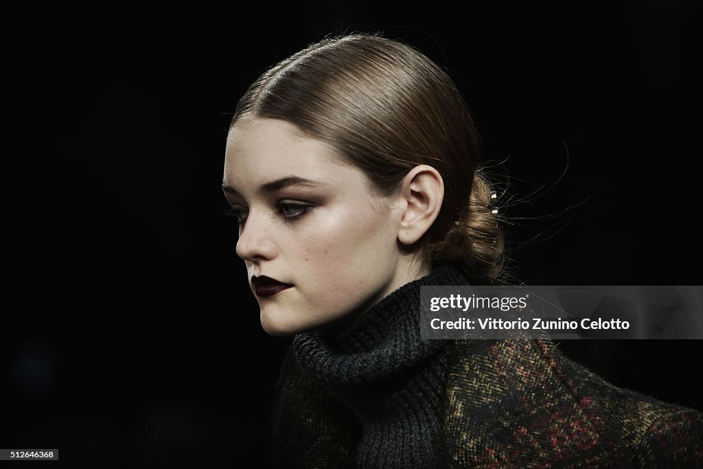 Bottega Veneta Alternative Views - Milan Fashion Week Fall/Winter 2016/17