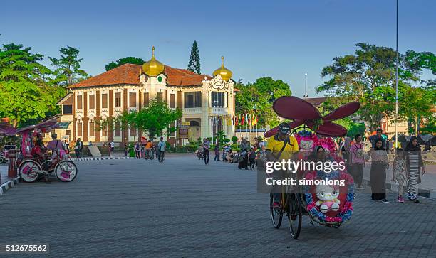 dutch square in malacca, malaysia - dutch square melaka stock pictures, royalty-free photos & images