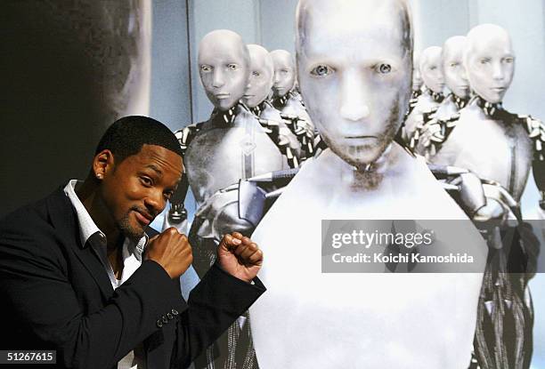 I Robot (Film) Photos and Premium High Res Pictures - Getty Images
