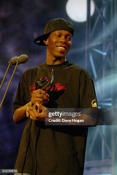 Dizzy Rascal 2003 62 Award Red Carpet Prize Music 51266242 Stock Photos, High-Res ...