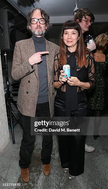 Jarvis Cocker and Deborah Rigby attend the Medecins Sans Frontieres art and music fundraising event on February 27, 2016 in London, England.