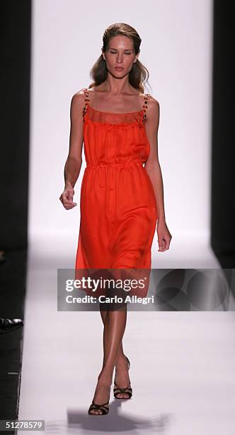 Models walk down the runway at the Caroline Herrera show during Olympus Fashion Week Spring 2005 at Bryant Park September 9, 2004 in New York City.