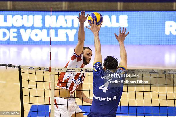 Emmanuel Ragondet of Cannes during the French Ligue A match between Paris Volley v Cannes at Salle Pierre Charpy on February 27, 2016 in Paris,...