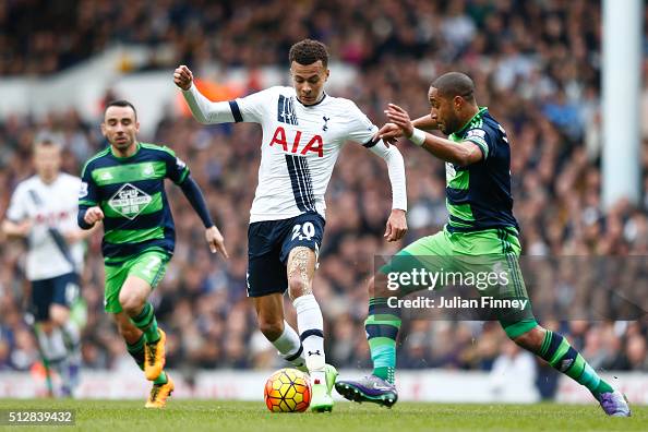 Tottenham Hotspur v Swansea City - Premier League Tottenham Hotspur v Swansea City - Premier League