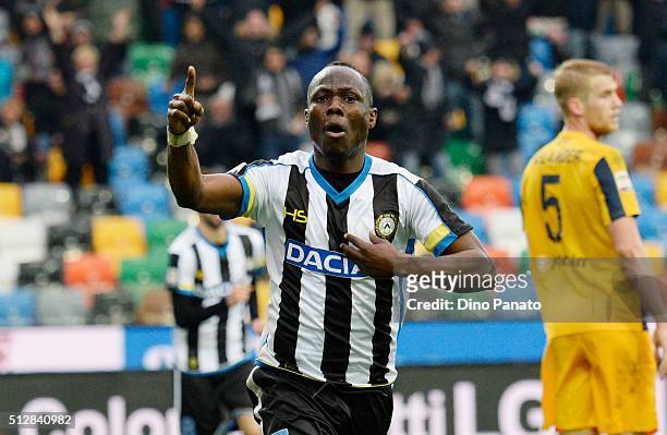 Emmanuel Agyemang Badu of Udinese Calcio celebrates after scoring his team's opening goal during the Serie A match between Udinese Calcio and Hellas...