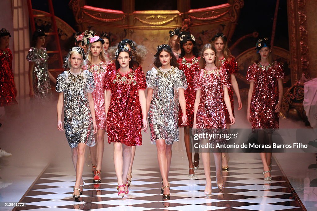 Dolce & Gabbana - Runway - Milan Fashion Week FW16