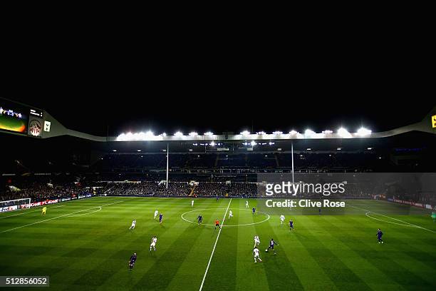 General view of play during the UEFA Europa League round of 32 second leg match between Tottenham Hotspur and Fiorentina at White Hart Lane on...