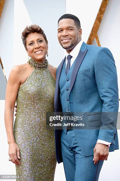 Personalities Robin Roberts and Michael Strahan attend the 88th Annual Academy Awards at Hollywood & Highland Center on February 28, 2016 in...