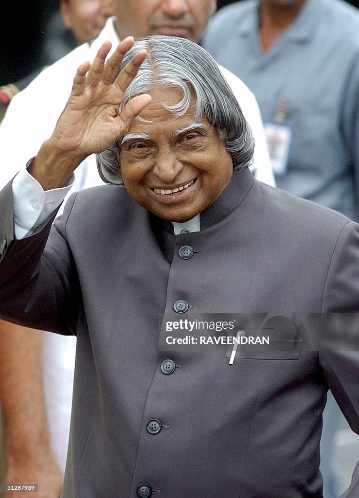 Indian President A.P.J. Abdul Kalam wave