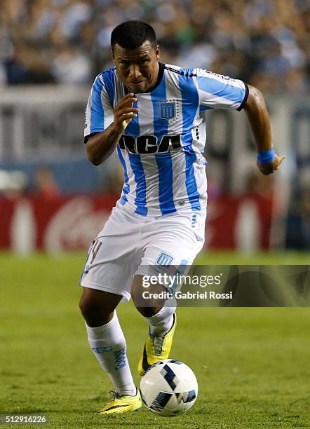 Roger Martinez of Racing Club drives the ball during a fifth round match between Racing Club and Boca Juniors as part of Torneo Transicion 2016 at...