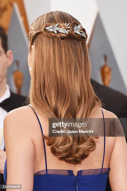 Actress Brie Larson, hair detail, attends the 88th Annual Academy Awards at Hollywood & Highland Center on February 28, 2016 in Hollywood, California.