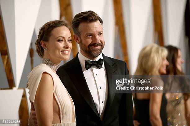 Actors Olivia Wilde and Jason Sudeikis attend the 88th Annual Academy Awards at Hollywood & Highland Center on February 28, 2016 in Hollywood,...