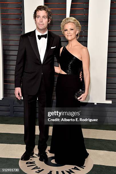 Novelist Douglas Brunt and journalist Megyn Kelly attend the 2016 Vanity Fair Oscar Party hosted By Graydon Carter at Wallis Annenberg Center for the...