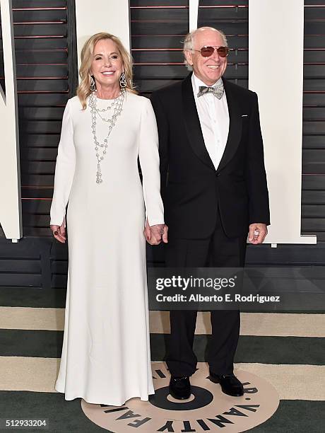 Musician Jimmy Buffett and Jane Slagsvol attend the 2016 Vanity Fair Oscar Party hosted By Graydon Carter at Wallis Annenberg Center for the...