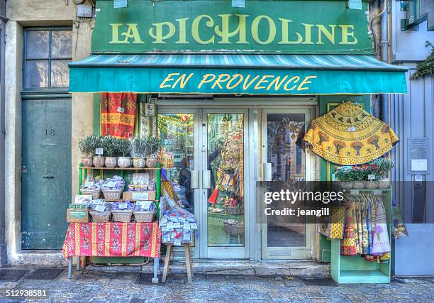 tienda provenzal francesa tradicional de venta - aix en provence fotografías e imágenes de stock
