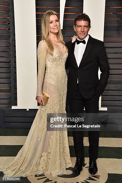 Nicole Kimpel and actor Antonio Banderas attends the 2016 Vanity Fair Oscar Party Hosted By Graydon Carter at the Wallis Annenberg Center for the...