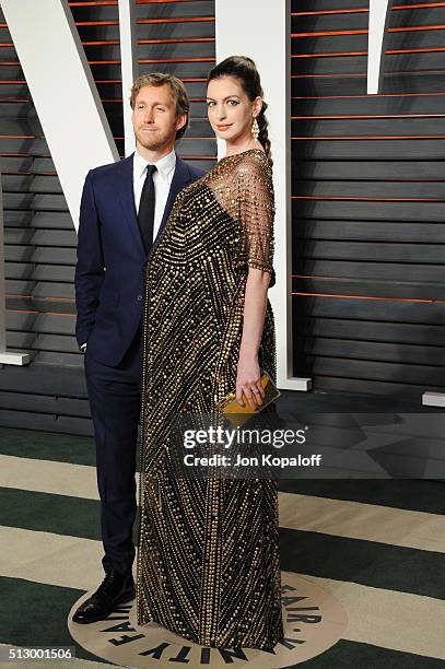 Actor Adam Shulman and actress Anne Hathaway attend the 2016 Vanity Fair Oscar Party hosted By Graydon Carter at Wallis Annenberg Center for the...