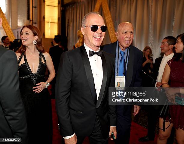 Actors Michael Keaton and Julianne Moore attend the 88th Annual Academy Awards at Hollywood & Highland Center on February 28, 2016 in Hollywood,...
