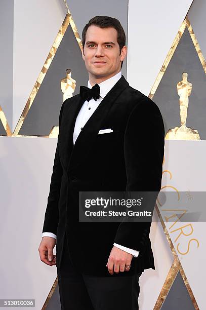 Actor Henry Cavill attends the 88th Annual Academy Awards at Hollywood & Highland Center on February 28, 2016 in Hollywood, California.