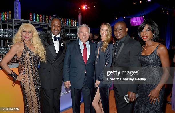 Musicians Shelly Clark, Verdine White of Earth, Wind & Fire, owner of the New England Patriots Robert Kraft, actress Ricki Lander, Philip Bailey of...