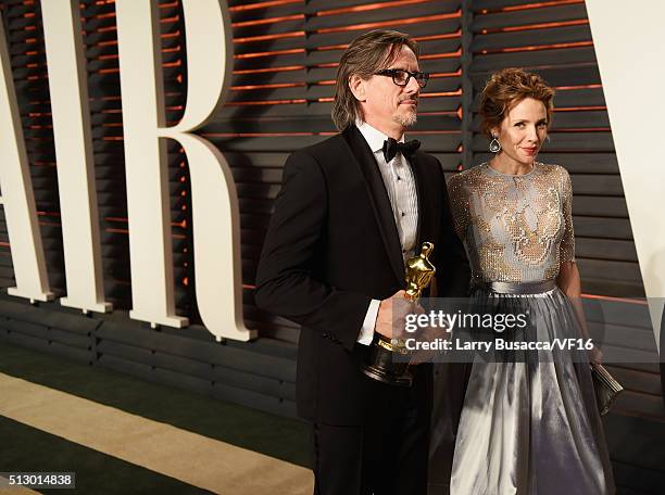 Writer Charles Randolph and actress Mili Avital attend the 2016 Vanity Fair Oscar Party Hosted By Graydon Carter at the Wallis Annenberg Center for...