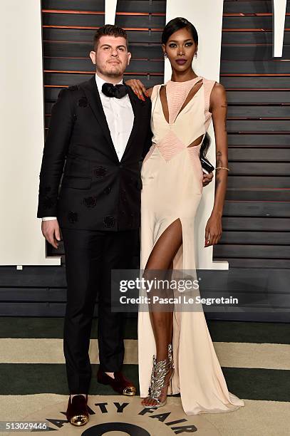 Singer Eli 'Henree' Mizrahi and model Jessica White attends the 2016 Vanity Fair Oscar Party Hosted By Graydon Carter at the Wallis Annenberg Center...