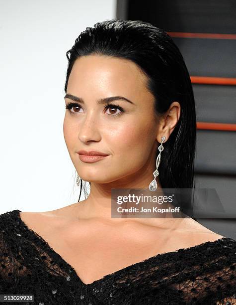 Recording artist Demi Lovato attends the 2016 Vanity Fair Oscar Party hosted By Graydon Carter at Wallis Annenberg Center for the Performing Arts on...
