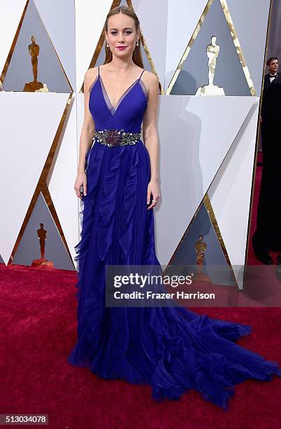 Actress Brie Larson attends the 88th Annual Academy Awards at Hollywood & Highland Center on February 28, 2016 in Hollywood, California.