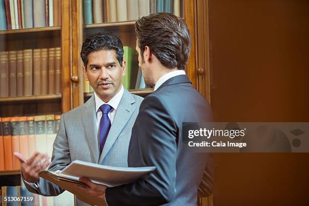 lawyers talking in chambers - lawyers arguing stock pictures, royalty-free photos & images