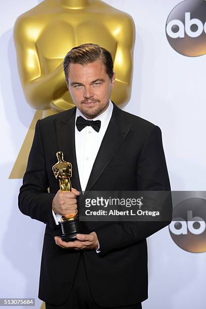Actor Leonardo DiCaprio inside the press room for the 88th Annual Academy Awards held at Loews Hollywood Hotel on February 28, 2016 in Hollywood,...