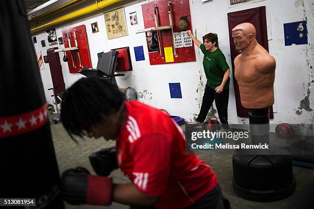 Boxing Howe 62 Melissa Howe Stock Photos, High-Res Pictures, and Images - Getty Images
