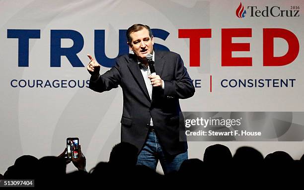 Republican presidential candidate Sen. Ted Cruz speaks at a rally at Gilley's Dallas the day before Super Tuesday February 29, 2016 in Dallas, Texas....