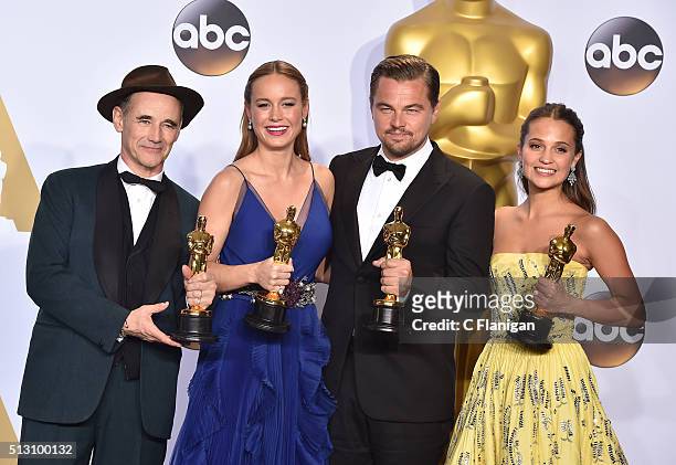 Actor Mark Rylance, winner of the award for Best Actor in a Supporting Role for 'Bridge of Spies'; actress Brie Larson, winner of the award for Best...