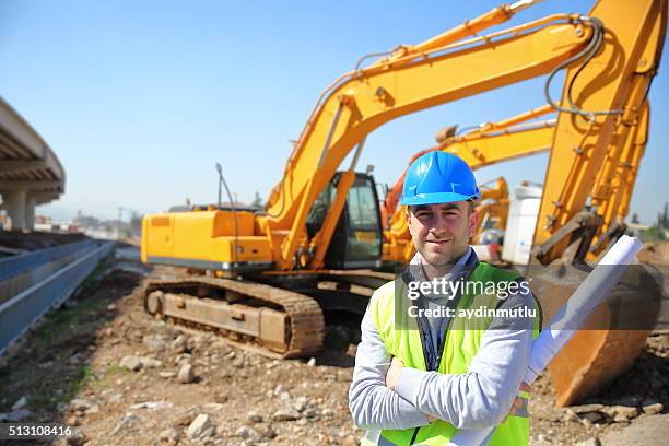 Driver Civil Works Machine Excavator Driver Photos and Premium High Res Pictures - Getty Images