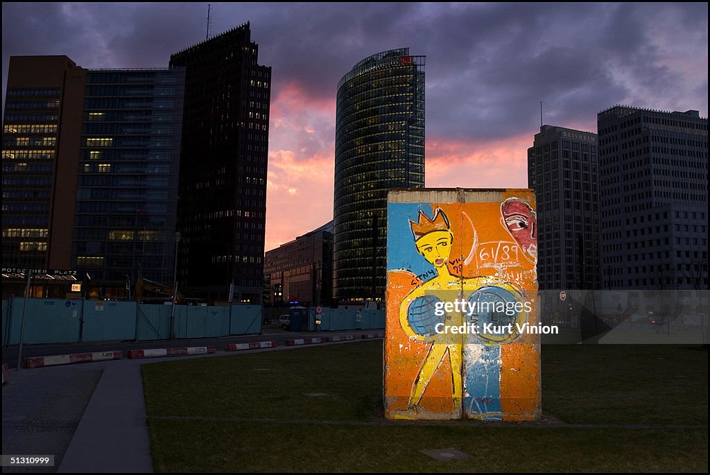 The Disappearing Berlin Wall