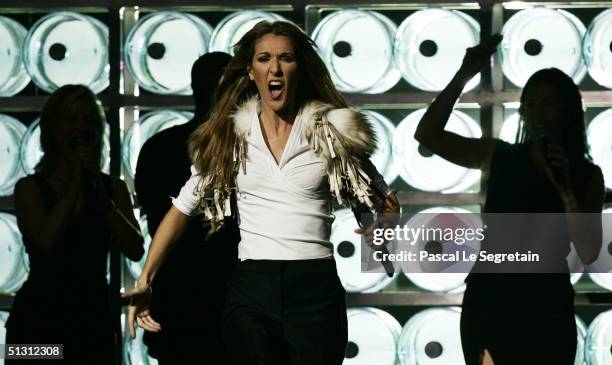 Singer Celine Dion performs on stage during the 2004 World Music Awards at the Thomas and Mack Center on September 15, 2004 in Las Vegas, Nevada.