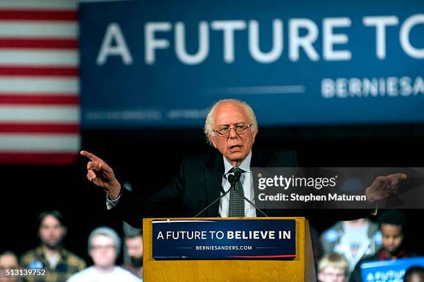 Democratic presidential candidate Sen. Bernie Sanders speaks to a crowd of supporters at the Minneapolis Convention Center February 29, 2016 in...