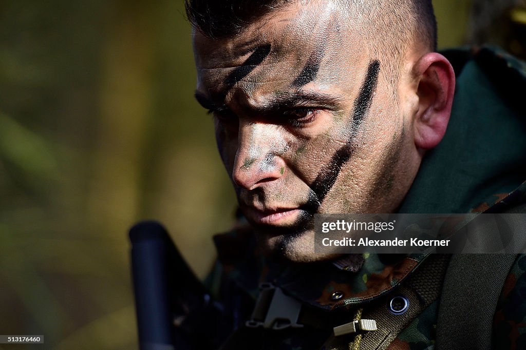 Bundeswehr Trains Kurdish And Iraqi Forces