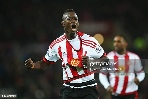 Dame N'Doye of Sunderland celebrates scoring his team's first goal during the Barclays Premier League match between Sunderland and Crystal Palace at...