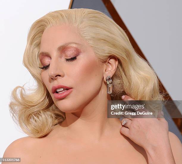 Singer/actress Lady Gaga arrives at the 88th Annual Academy Awards at Hollywood & Highland Center on February 28, 2016 in Hollywood, California.