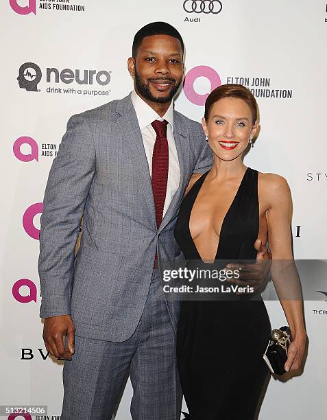 Kerry Rhodes and Nicky Whelan attend the 24th annual Elton John AIDS Foundation's Oscar viewing party on February 28, 2016 in West Hollywood,...