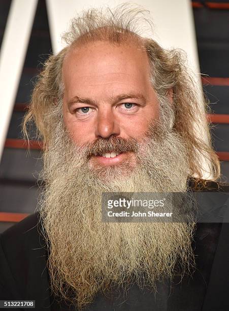 Record producer Rick Rubin arrives at the 2016 Vanity Fair Oscar Party Hosted By Graydon Carter at Wallis Annenberg Center for the Performing Arts on...