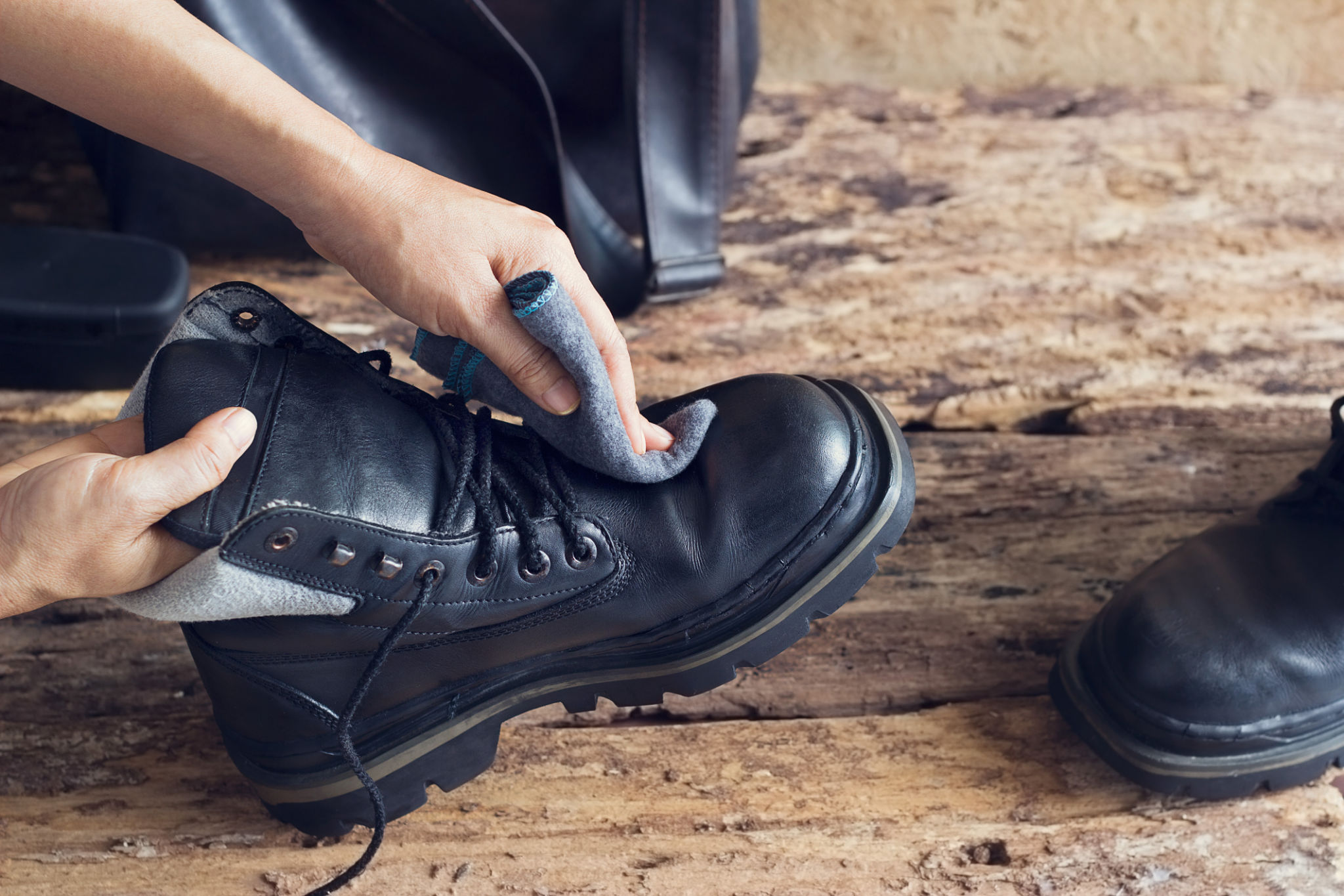 cleaning boots