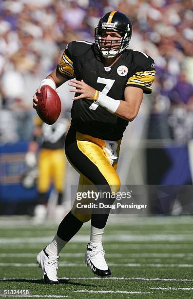 Quarterback Ben Roethlisberger of the Pittsburgh Steelers looks for a receiver against the Baltimore Ravens as the Ravens defeated the Steelers 30-13...